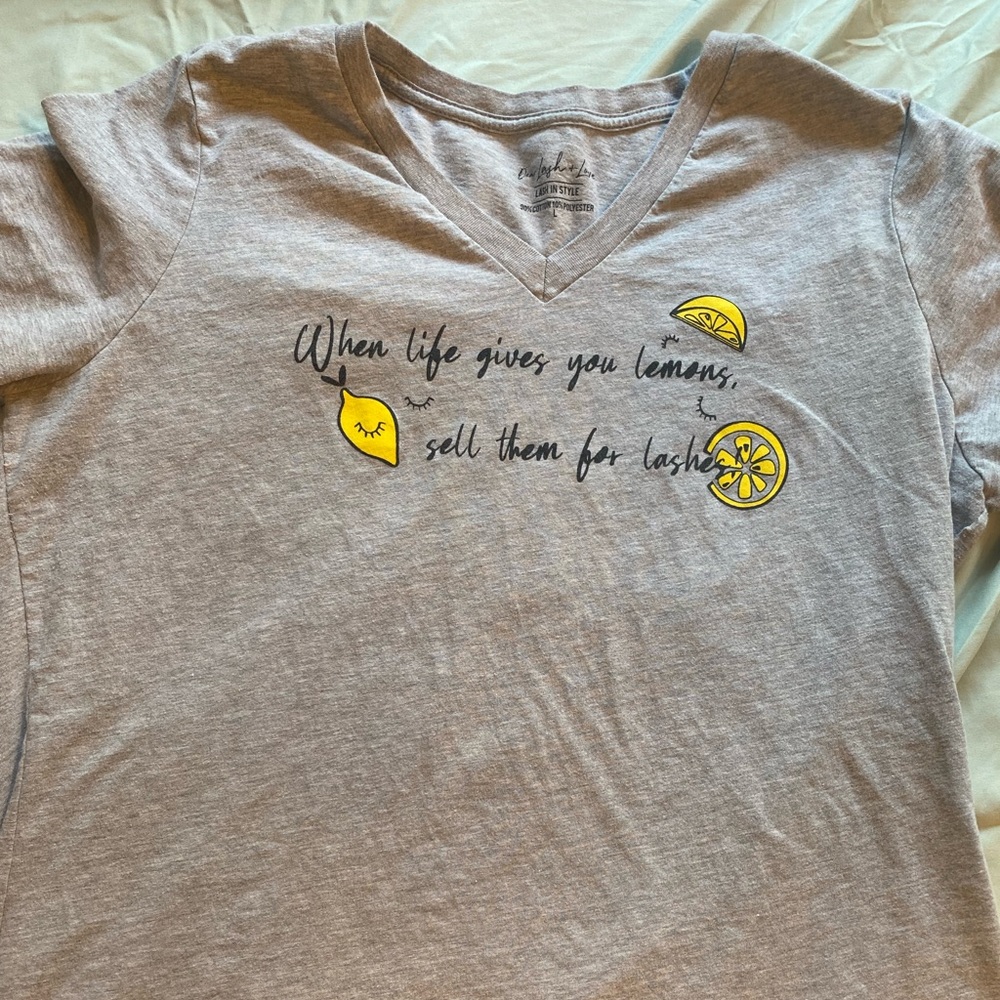 Lash shirt